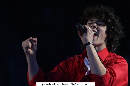 Ce cred parintii vostri de jb? - zik k cik sunt obsedata dupa ei si tata zice k se - Jonas Brothers