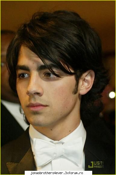 ce tare e mel :nod: jonas brothers - kids of the future