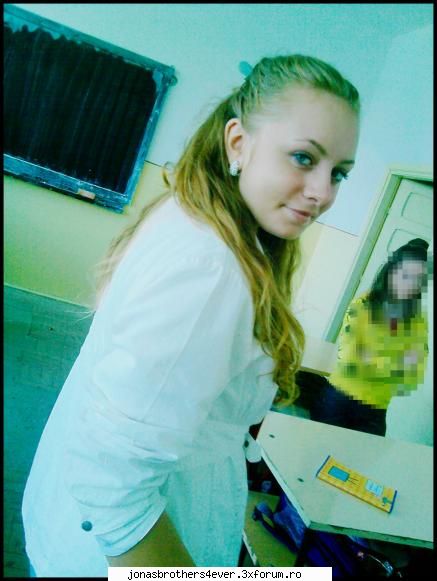 Pretty Blonde :] - ^About us^